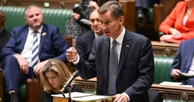 Emberek millióit érintő fontos adócsökkentés jöhet Nagy-Britanniában - a pénzügyminiszter ma árulta el, mit fontolgat