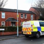 „Halálra fagyott” egy 7 éves kisfiú Angliában, miután a szülei kint hagyták éjszakára