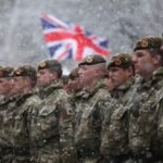 „Benne vagyunk az oroszok célkeresztjében, Moszkva még nagyobb háborúra készül” – a brit hadsereg vezetője