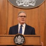 A brit miniszterelnök rendkívüli figyelmeztetést intézett saját pártjához „hogy ne próbálják meg eltávolítani őt”
