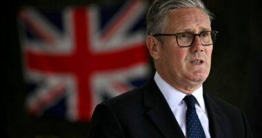 Keir Starmer: a brit kormány nem csatlakozik az Irán elleni amerikai–izraeli csapásokhoz