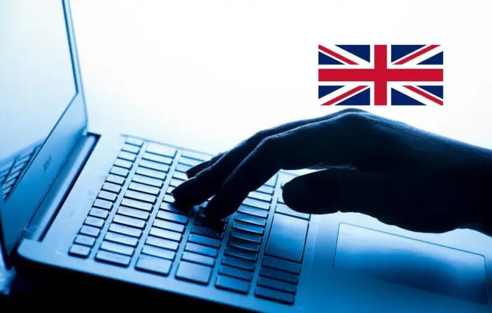 Nagyon magas és egyre nő egy súlyos kibertámadás veszélye Nagy-Britanniában