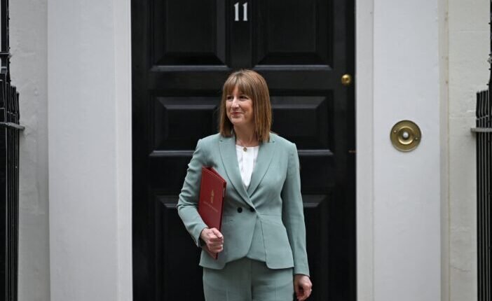 A mai nagy bejelentés: itt van, mit ígér a brit kormány - Rachel Reeves 600 milliárd fontos költségvetési terve