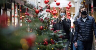 koronavírus karácsony