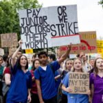 Bejelentették, mikor lesz az NHS-nél az ápolók országos szintű sztrájkja Nagy-Britanniában