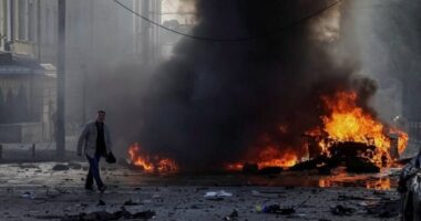 Az orosz csapatok tömegesen érkeznek Fehéroroszországba vonatokon, többen az ukrajnai háború "nukleáris eszkalációjától" tartanak