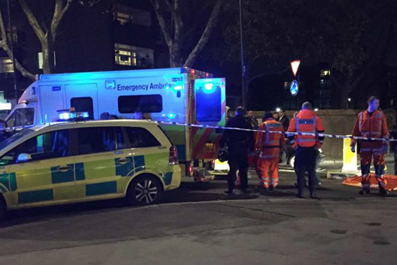 Három fiatalt késeltek meg Londonban egy este alatt, csak ketten élték túl 2