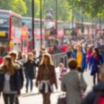 Jesz – nó – Coca Cola:  hogyan lehet boldogulni magyarként angol nyelvtudás nélkül Angliában?