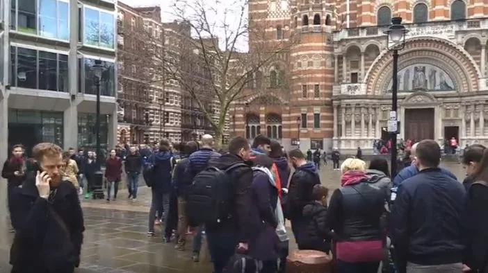 Rengetegen szavaztak az angliai magyarok Londonban: így áll jelenleg a szavazás, friss adatok 3