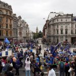 Többezer brexites tüntető és ellentüntető lepte el Londont: rendőri beavatkozásra volt szükség