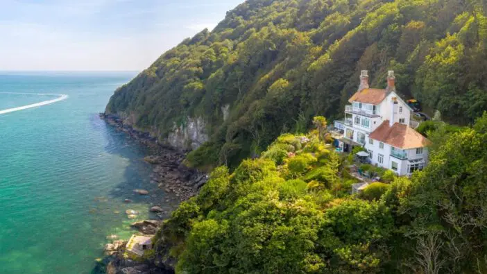Nagy-Britannia 10 legolcsóbb és legdrágább helye, ahol tengerparti házat lehet vásárolni 1