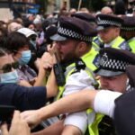 Elszabadulhatnak az indulatok, még több erőszakos összecsapásokba torkolló tüntetés jöhet Nagy-Britanniában