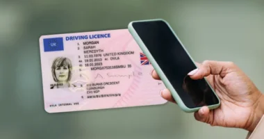 Fontos változás jön a jogosítványok kapcsán, ami több mint 50 millió Nagy-Britanniában élő embert érinthet 