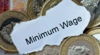 "Súlyos a helyzet" - már a minimálbér emelésének visszafordítása és csökkentése is szóba került Nagy-Britanniában
