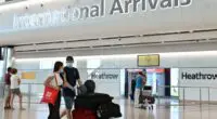 Koronavírus UK: végre esik a fertőzöttek száma, és újabb országok a „tiltólistán” 2