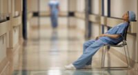 21 ezer NHS dolgozó veszítheti el a munkáját – súlyos a válság a brit egészségügyben 21 ezer NHS dolgozó veszítheti el a munkáját – súlyos a válság a brit egészségügyben