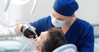 Egyre többen kényszerülnek maguknak kihúzni a fogukat Angliában - elszomorító jelentés az NHS fogászatának helyzetéről