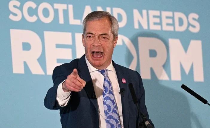 „Mi lesz velünk, ha Farage tényleg hatalomra kerül?” – amit a Reform UK tervei jelenthetnek az angliai magyaroknak