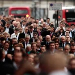 Fontos új szabályok lépnek életbe, amik a Nagy-Britanniában dolgozók millióit érintik