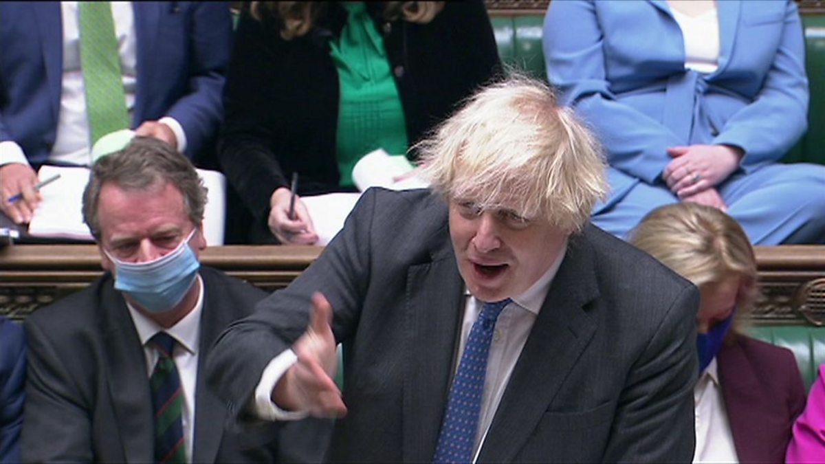 Boris Johnson már az Oroszlánkirályból idézget, miközben 5 kulcsfontosságú embere is felmondott 24 óra leforgása alatt 3