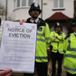 Rengetegen kerülhetnek utcára, vagy bíróság elé Angliában az új kilakoltatási szabályok miatt