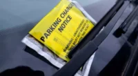 Jelentősen emelkednek a parkolási bírságok Londonban
