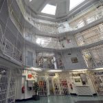 Két veszélyes bűnöző szabadlábon London utcáin, tegnap szöktek meg a börtönből