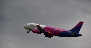 A Wizz Air megmagyarázta a késései okát Nagy-Britanniában… Ki mit gondol?