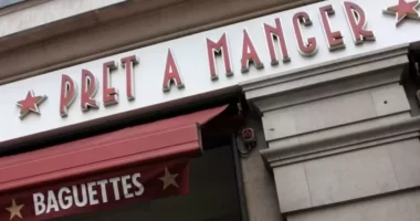 Több órára beszorult a fagyasztószekrénybe egy alkalmazott a Pret a Manger egyik üzletében Londonban
