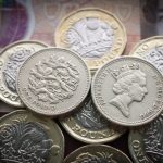 Bevezethetik az általános alapjövedelmet az egyik angliai városban, amit mindenki megkap akkor is ha nem dolgozik