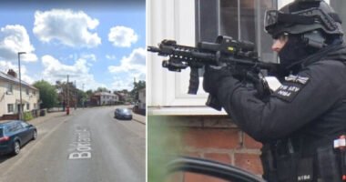 A rendőrök lőttek agyon egy késsel felfegyverzett férfit Észak-Angliában