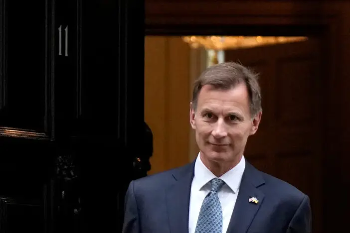 A brit pénzügyminiszter legfrissebb nyilatkozata: „Nehéz út áll előttünk” 3