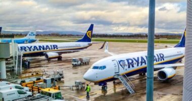 A Ryanair és a Jet2 is új járatot indít Magyarország és Anglia között