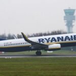 A Ryanair figyelmeztette a Nagy-Britanniából induló és oda érkező utasokat – késések, fennakadások várhatók az ország több repülőterén