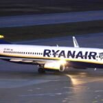 A Ryanair egyik angliai járatának utasai Spanyolországban rekedtek, miután a légi irányítók nem várták meg őket, hanem hazamentek