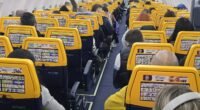 Vizsgálat indult a Ryanair ellen: fizetniük kell a szülőknek, hogy a gyermekeik mellett ülhessenek Vizsgálat indult a Ryanair ellen: fizetniük kell a szülőknek, hogy a gyermekeik mellett ülhessenek