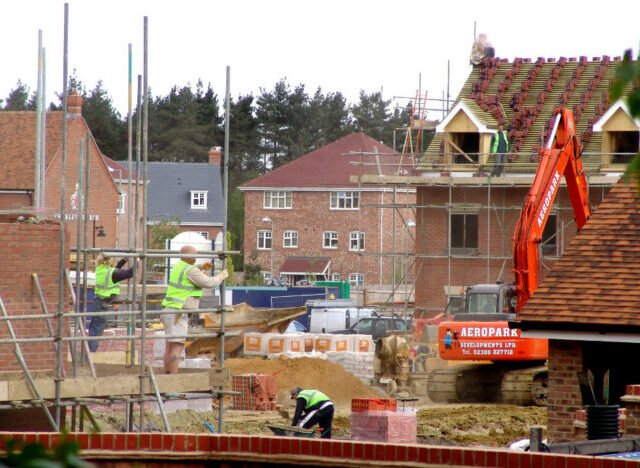 Rekordszámú megfizethető otthon fog épülni Angliában 
