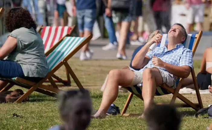 Brutális hőséget jósolnak Nagy-Britanniában: végre jön a jó idő 5