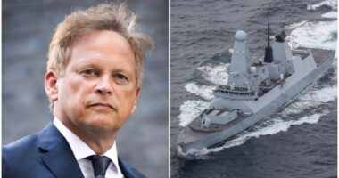 Háborúba keveredhet Nagy-Britannia is - a védelmi miniszter közölte, "habozás nélkül hajlandók vagyunk további lépéseket tenni"