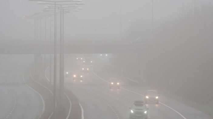 Hatalmas köd borítja be Nagy-Britannia egy jelentős részét - a Met Office figyelmeztetést adott ki 1