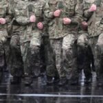 Bevezetik a kötelező sorkatonai szolgálatot Nagy-Britanniában, ha a konzervatívok nyerik a választást