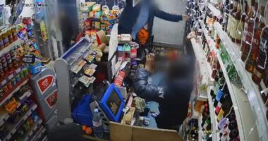 Kezd elszabadulni a pokol a bolti lopások terén Nagy-Britanniában