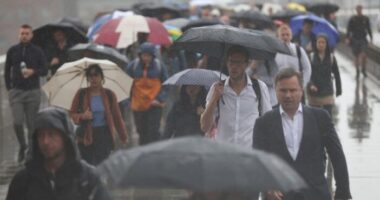 Kettes fokozatú, borostyánsárga figyelmeztetés: Nagy-Britannia több részén felhőszakadás és áradások várhatók