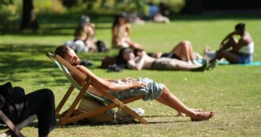 Az év első mini hőhulláma jöhet Angliában, Londonban 24C fölé is mehet a hőmérséklet néhány nap múlva