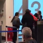 „Csak úgy repült a pofon” a londoni reptéren, amikor közölték az utassal, hogy lekéste a gépet