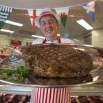Hatalmas 1.2 Kg-os, £77-os óriás steak kerül Anglia boltjaiba £15-os szuper áron