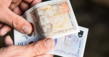 Megszűnik az egyik támogatás Nagy-Britanniában, ami több, mint 1.5 millió embert érint, és az érintetteknek célszerű heteken belül cselekedni