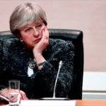 Vereséget szenvedett Theresa May: Az EU azt mondta ma, „egy dobása van”