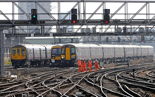 tracks_2583331b