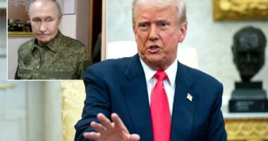 Ukrajna–Oroszország háború: Trump "pusztító" szankciókkal fenyegeti Putyint, ha nem fogadja el a 30 napos tűzszünetet